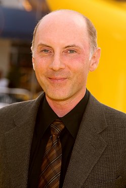 Clique na imagem para uma verso maior

Nome:	         Dan Castellaneta.jpg
Visualizaes:	66
Tamanho: 	94,2 KB
ID:      	21847