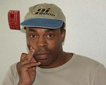 Clique na imagem para uma verso maior

Nome:	         michael_winslow.jpg
Visualizaes:	6
Tamanho: 	11,5 KB
ID:      	12433