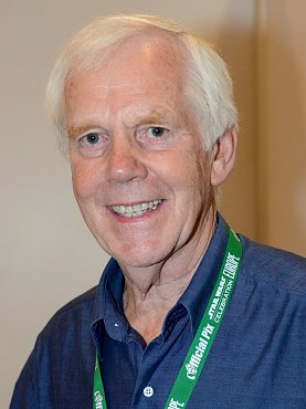 Clique na imagem para uma verso maior

Nome:	         jeremy bulloch.jpg
Visualizaes:	1
Tamanho: 	87,5 KB
ID:      	40611