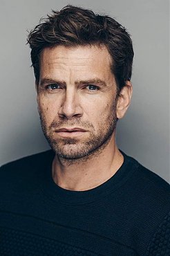 Clique na imagem para uma verso maior

Nome:	         Nikolaj Lie Kaas.jpg
Visualizaes:	5
Tamanho: 	56,2 KB
ID:      	59862