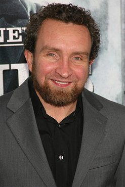 Clique na imagem para uma verso maior

Nome:	         eddiemarsan.jpg
Visualizaes:	425
Tamanho: 	51,1 KB
ID:      	3086