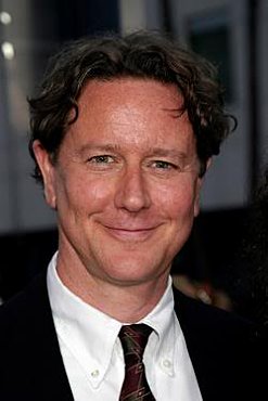 Clique na imagem para uma verso maior

Nome:	         judgereinhold.jpg
Visualizaes:	201
Tamanho: 	13,4 KB
ID:      	2841