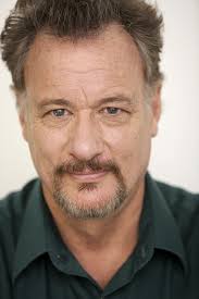 Clique na imagem para uma verso maior

Nome:	         john de lancie.jpg
Visualizaes:	200
Tamanho: 	5,7 KB
ID:      	21820