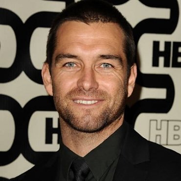 Clique na imagem para uma verso maior

Nome:	         Antony Starr.jpg
Visualizaes:	4
Tamanho: 	26,2 KB
ID:      	54343