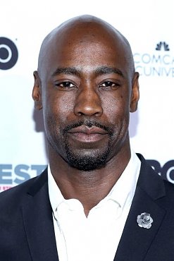 Clique na imagem para uma verso maior

Nome:	         D.B. Woodside.jpg
Visualizaes:	2
Tamanho: 	53,9 KB
ID:      	80823