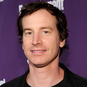 Clique na imagem para uma verso maior

Nome:	         rob-huebel.jpg
Visualizaes:	305
Tamanho: 	30,1 KB
ID:      	13833