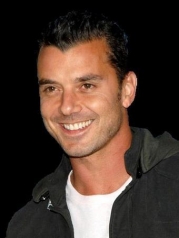 Clique na imagem para uma verso maior

Nome:	         gavin rossdale.jpg
Visualizaes:	28
Tamanho: 	23,9 KB
ID:      	5304