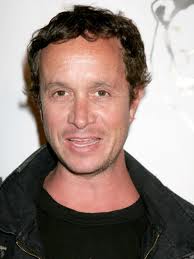 Clique na imagem para uma verso maior

Nome:	         pauly shore.jpeg
Visualizaes:	126
Tamanho: 	6,3 KB
ID:      	16591