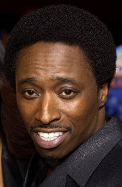 Clique na imagem para uma verso maior

Nome:	         Eddie Griffin.jpg
Visualizaes:	8
Tamanho: 	34,5 KB
ID:      	20108