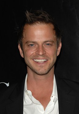 Clique na imagem para uma verso maior

Nome:	         Carmine Giovinazzo.jpg
Visualizaes:	6
Tamanho: 	43,6 KB
ID:      	22477