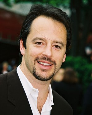 Clique na imagem para uma verso maior

Nome:	         gil bellows.jpg
Visualizaes:	23
Tamanho: 	41,4 KB
ID:      	11374