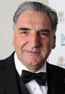 Clique na imagem para uma verso maior

Nome:	         Jim Carter.jpg
Visualizaes:	22
Tamanho: 	35,2 KB
ID:      	12656