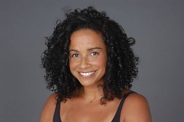 Clique na imagem para uma verso maior

Nome:	         rae-dawn-chong.jpg
Visualizaes:	13
Tamanho: 	22,1 KB
ID:      	25884