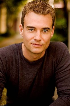 Clique na imagem para uma verso maior

Nome:	         Robin Dunne.jpg
Visualizaes:	11
Tamanho: 	38,9 KB
ID:      	17543