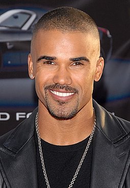 Clique na imagem para uma verso maior

Nome:	         shemar-1.jpg
Visualizaes:	10
Tamanho: 	50,3 KB
ID:      	17347