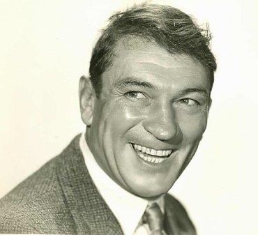 Clique na imagem para uma verso maior

Nome:	         Victor Mclaglen.jpg
Visualizaes:	9
Tamanho: 	59,7 KB
ID:      	21542