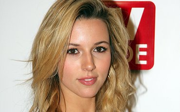 Clique na imagem para uma verso maior

Nome:	         Alona Tal.jpg
Visualizaes:	13
Tamanho: 	95,8 KB
ID:      	18340