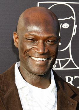 Clique na imagem para uma verso maior

Nome:	         PETER MENSAH.jpg
Visualizaes:	13
Tamanho: 	44,3 KB
ID:      	13548