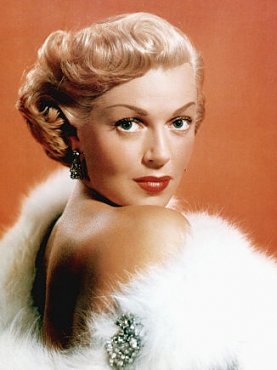 Clique na imagem para uma verso maior

Nome:	         Lana Turner.jpg
Visualizaes:	22
Tamanho: 	54,5 KB
ID:      	11694