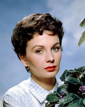 Clique na imagem para uma verso maior

Nome:	         jeansimmons.jpg
Visualizaes:	18
Tamanho: 	33,1 KB
ID:      	8920