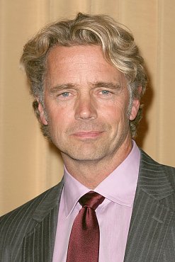 Clique na imagem para uma verso maior

Nome:	         john_schneider_-_12th_annual_prism_awards-2.jpg
Visualizaes:	20
Tamanho: 	97,4 KB
ID:      	7162