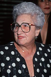 Clique na imagem para uma verso maior

Nome:	         Catherine Scorsese].jpg
Visualizaes:	7
Tamanho: 	14,8 KB
ID:      	39948