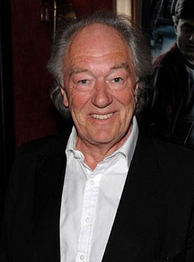 Clique na imagem para uma verso maior

Nome:	         michaelgambon.jpg
Visualizaes:	321
Tamanho: 	15,0 KB
ID:      	2075