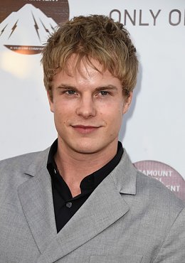 Clique na imagem para uma verso maior

Nome:	         Graham Rogers.jpg
Visualizaes:	7
Tamanho: 	62,6 KB
ID:      	29310