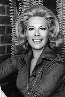 Clique na imagem para uma verso maior

Nome:	         dinah shore.jpg
Visualizaes:	5
Tamanho: 	13,2 KB
ID:      	64990