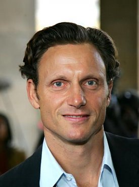 Clique na imagem para uma verso maior

Nome:	         tony goldwyn.jpg
Visualizaes:	20
Tamanho: 	41,5 KB
ID:      	12182