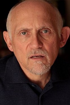 Clique na imagem para uma verso maior

Nome:	         Armin Shimerman.jpg
Visualizaes:	22
Tamanho: 	9,3 KB
ID:      	18844