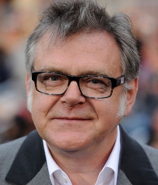 Clique na imagem para uma verso maior

Nome:	         Kevin McNally.jpg
Visualizaes:	180
Tamanho: 	34,0 KB
ID:      	8070