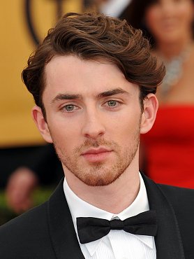 Clique na imagem para uma verso maior

Nome:	         Matthew Beard.jpg
Visualizaes:	10
Tamanho: 	91,0 KB
ID:      	39331