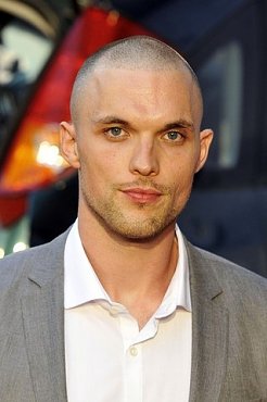 Clique na imagem para uma verso maior

Nome:	         ed-skrein.jpg
Visualizaes:	12
Tamanho: 	32,7 KB
ID:      	29343