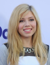 Clique na imagem para uma verso maior

Nome:	         jennette.jpg
Visualizaes:	236
Tamanho: 	17,0 KB
ID:      	16025