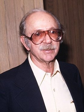 Clique na imagem para uma verso maior

Nome:	         Jack Albertson.jpg
Visualizaes:	14
Tamanho: 	34,6 KB
ID:      	19224