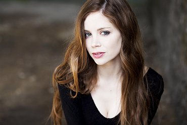 Clique na imagem para uma verso maior

Nome:	         charlotte hope.jpg
Visualizaes:	5
Tamanho: 	91,9 KB
ID:      	40561