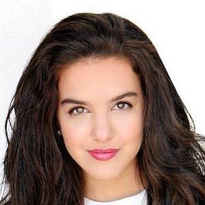 Clique na imagem para uma verso maior

Nome:	         hernandez-lilimar-image.jpg
Visualizaes:	17
Tamanho: 	16,2 KB
ID:      	58302