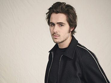 Clique na imagem para uma verso maior

Nome:	         benschnetzer.jpg
Visualizaes:	6
Tamanho: 	92,8 KB
ID:      	39600