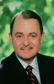 Clique na imagem para uma verso maior

Nome:	         john hillerman.jpeg
Visualizaes:	70
Tamanho: 	5,6 KB
ID:      	14858