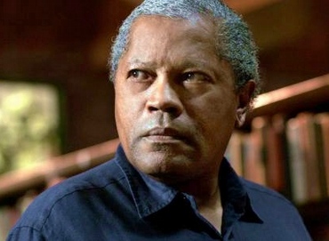 Clique na imagem para uma verso maior

Nome:	         Clarence Williams III.jpg
Visualizaes:	161
Tamanho: 	43,7 KB
ID:      	2118