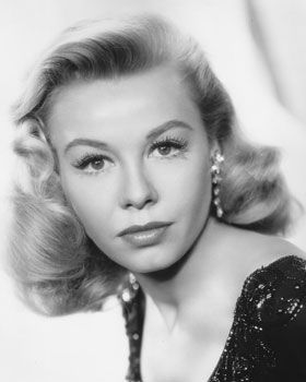 Clique na imagem para uma verso maior

Nome:	         Vera Ellen.jpg
Visualizaes:	13
Tamanho: 	13,5 KB
ID:      	42473