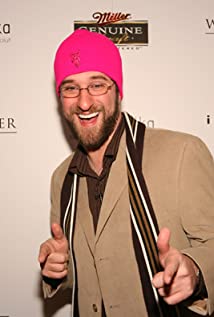 Clique na imagem para uma verso maior

Nome:	         dustin diamond.jpg
Visualizaes:	8
Tamanho: 	11,1 KB
ID:      	58404