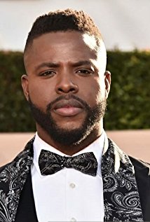 Clique na imagem para uma verso maior

Nome:	         winston duke.jpg
Visualizaes:	87
Tamanho: 	19,2 KB
ID:      	38752