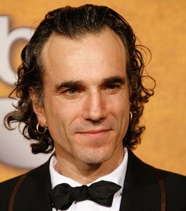 Clique na imagem para uma verso maior

Nome:	         Daniel Day-Lewis.jpg
Visualizaes:	239
Tamanho: 	41,9 KB
ID:      	10547