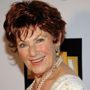 Clique na imagem para uma verso maior

Nome:	         marionross.jpg
Visualizaes:	79
Tamanho: 	19,4 KB
ID:      	32904