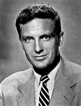 Clique na imagem para uma verso maior

Nome:	         Robert_Stack.jpg
Visualizaes:	18
Tamanho: 	84,7 KB
ID:      	30862