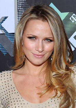 Clique na imagem para uma verso maior

Nome:	         Shantel VanSanten.jpg
Visualizaes:	13
Tamanho: 	97,5 KB
ID:      	19075