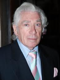 Clique na imagem para uma verso maior

Nome:	         frank finlay.jpeg
Visualizaes:	100
Tamanho: 	5,4 KB
ID:      	14208