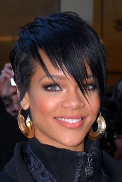 Clique na imagem para uma verso maior

Nome:	         rihanna.jpg
Visualizaes:	22
Tamanho: 	22,6 KB
ID:      	15958